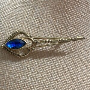 Vintage Art Nouveau Brooch with Deep Blue Marquise Rhinestone